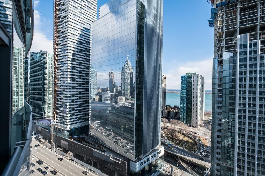 Downtown Luxury Lakeview Condo Toronto Dış mekan fotoğraf